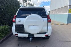 2023 Toyota Landcruiser Prado GXL