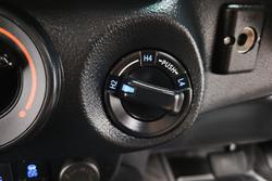 2022 Toyota Hilux SR