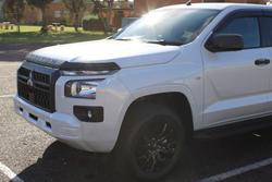 2025 Mitsubishi Triton GLX-R