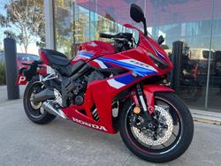 2025 Honda CBR650RAC RED