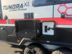 2021 Blue Sky Tundra Xl Extreme 20'8