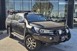 2017 Toyota Hilux SR5