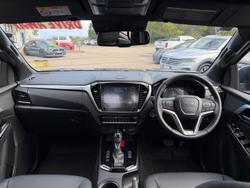 2025 Isuzu D-MAX LS-U+ MY24 4X4 Dual Range Basalt Black