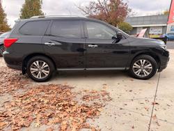2018 Nissan Pathfinder ST