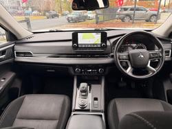 2021 Mitsubishi Outlander LS
