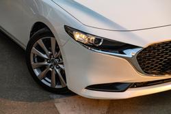 2019 Mazda 3 G20 Evolve