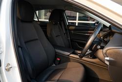 2019 Mazda 3 G20 Evolve