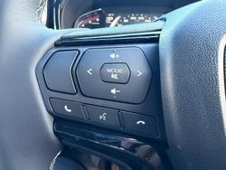2025 Isuzu D-MAX BLADE MY24 4X4 Dual Range Moonstone White