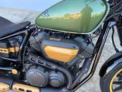 2014 Yamaha BOLT R-SPEC Green