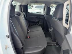 2025 Isuzu D-MAX SX MY25.5 4X4 Dual Range Mineral White