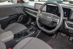 2025 Kia K4 Sport