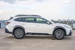 2025 Subaru Outback AWD