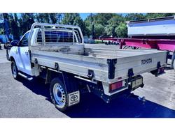2024 Toyota Hilux SR