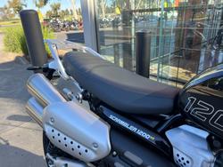 2024 Triumph SCRAMBLER 1200 XE BLACK