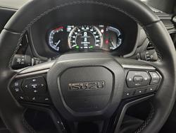 2025 Isuzu MU-X LS-T MY25.5 4X4 Dual Range Moonstone White