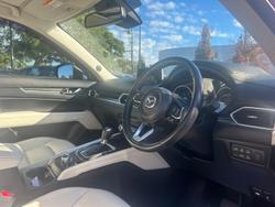 2017 Mazda CX-5 Akera