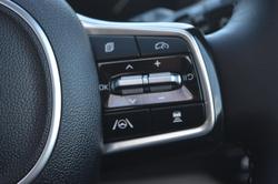 2025 Kia Carnival GT-Line HEV
