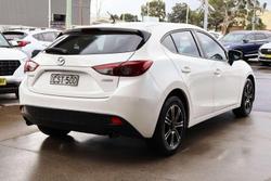 2014 Mazda 3 Neo