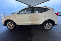 2022 MG ZST Core