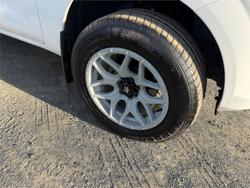 2019 NISSAN NAVARA RX (4x2) D23 SERIES III MY18 White