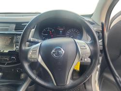 2020 Nissan Navara ST
