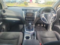 2020 Nissan Navara ST