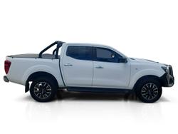 2020 Nissan Navara ST