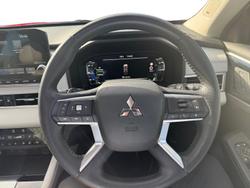 2021 Mitsubishi Outlander Exceed