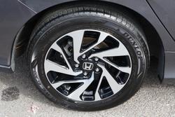 2017 Honda Civic VTi-S