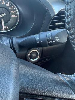 2023 Toyota Hilux SR