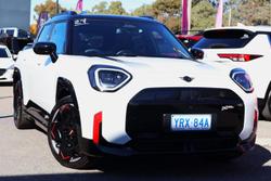 2025 MINI Aceman JCW E Favoured