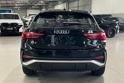 2024 Audi Q3 35 TFSI S line
