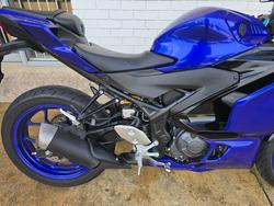 2025 YAMAHA YZF-R3 Blue