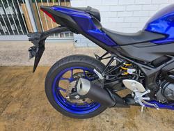 2025 YAMAHA YZF-R3 Blue