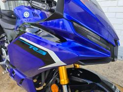 2025 YAMAHA YZF-R3 Blue