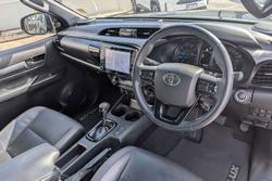 2023 Toyota Hilux Rogue