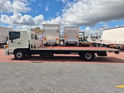 2011 Hino FD 1124-500 Series 6 Ton Tray