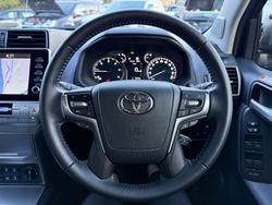 2023 Toyota Landcruiser Prado VX