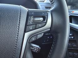 2023 Toyota Landcruiser Prado VX