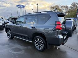 2023 Toyota Landcruiser Prado VX