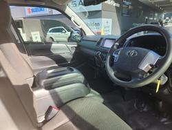 2017 Toyota Hiace