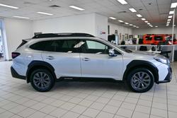 2025 Subaru Outback AWD