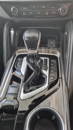 2023 LDV D90 Executive