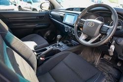2018 Toyota Hilux SR