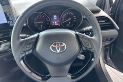 2022 Toyota C-HR GXL