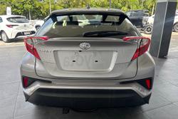 2022 Toyota C-HR GXL