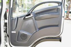 2024 Isuzu N Series NLR 45-150