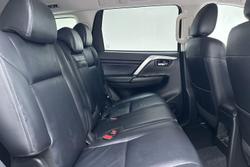 2022 Mitsubishi Pajero Sport Exceed