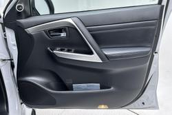 2022 Mitsubishi Pajero Sport Exceed