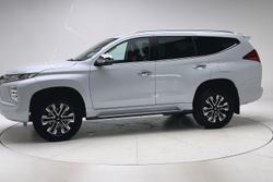 2022 Mitsubishi Pajero Sport Exceed